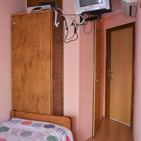 Guest house Sobe Pintur Groznjan